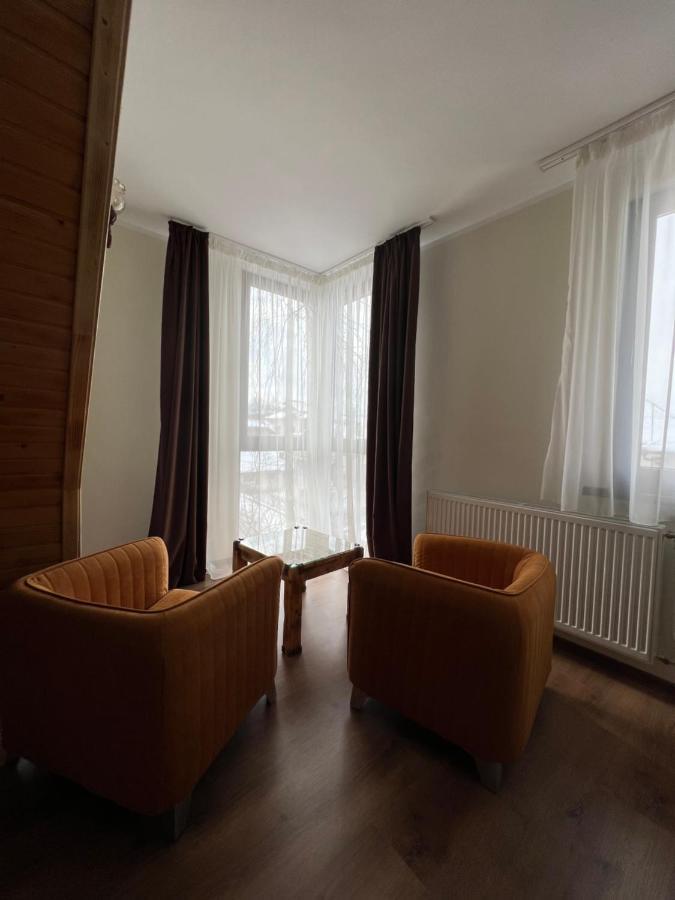 Nicole Hotel & Restaurant Samokov Bagian luar foto